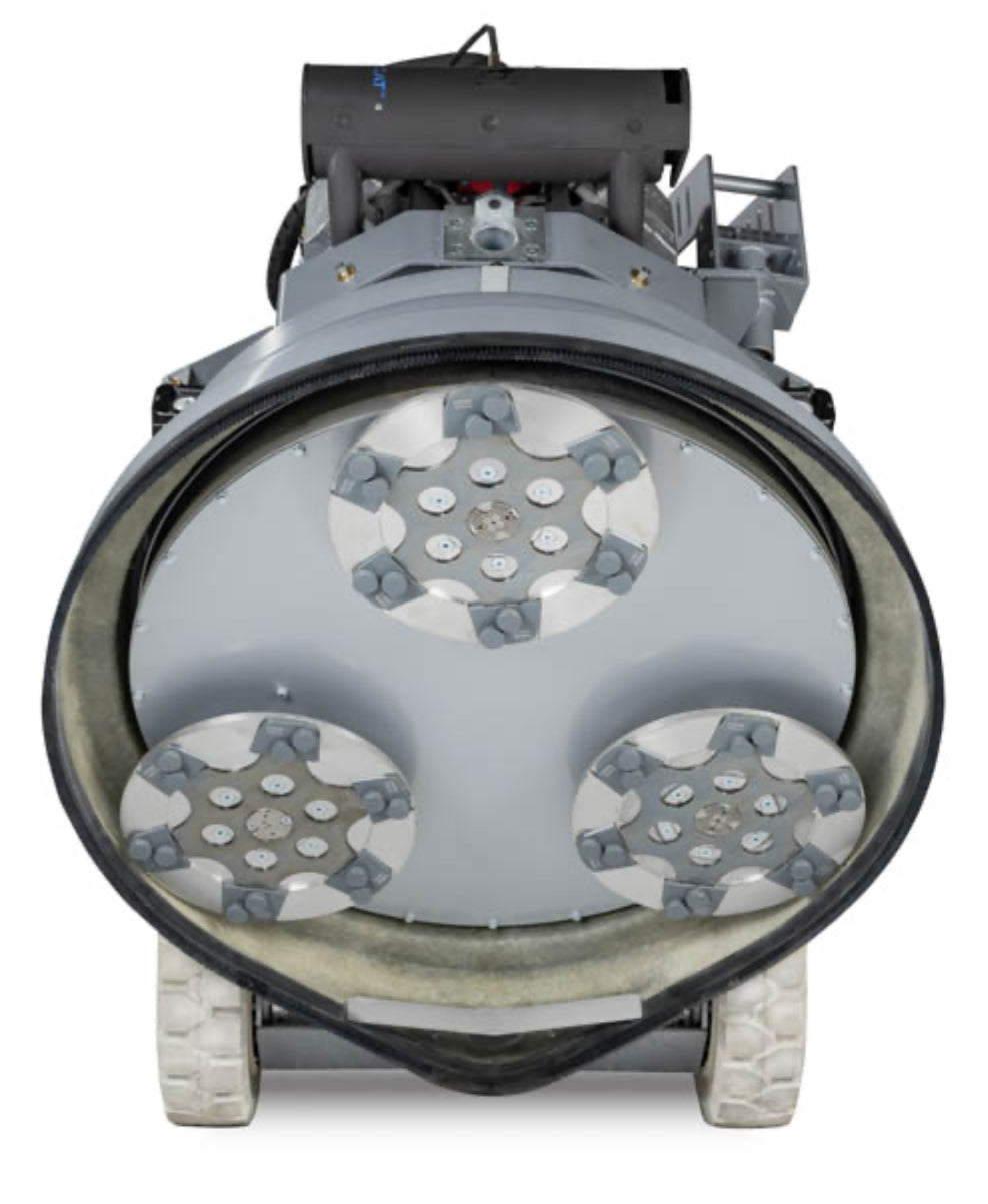 Propan Betongsliper med Fjernkontroll L38GREB – 36,5" visning av slipehodet med tre slipemotorer.