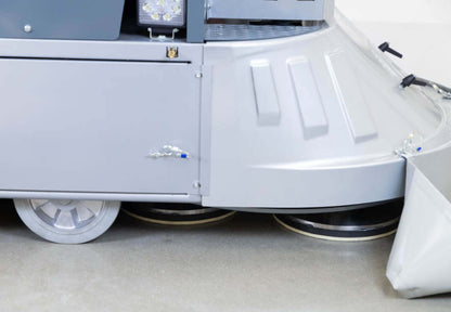 LP36GE – 80" Propanbasert Ride-On Poleringsglatter showing robust design and powerful polishing capabilities.
